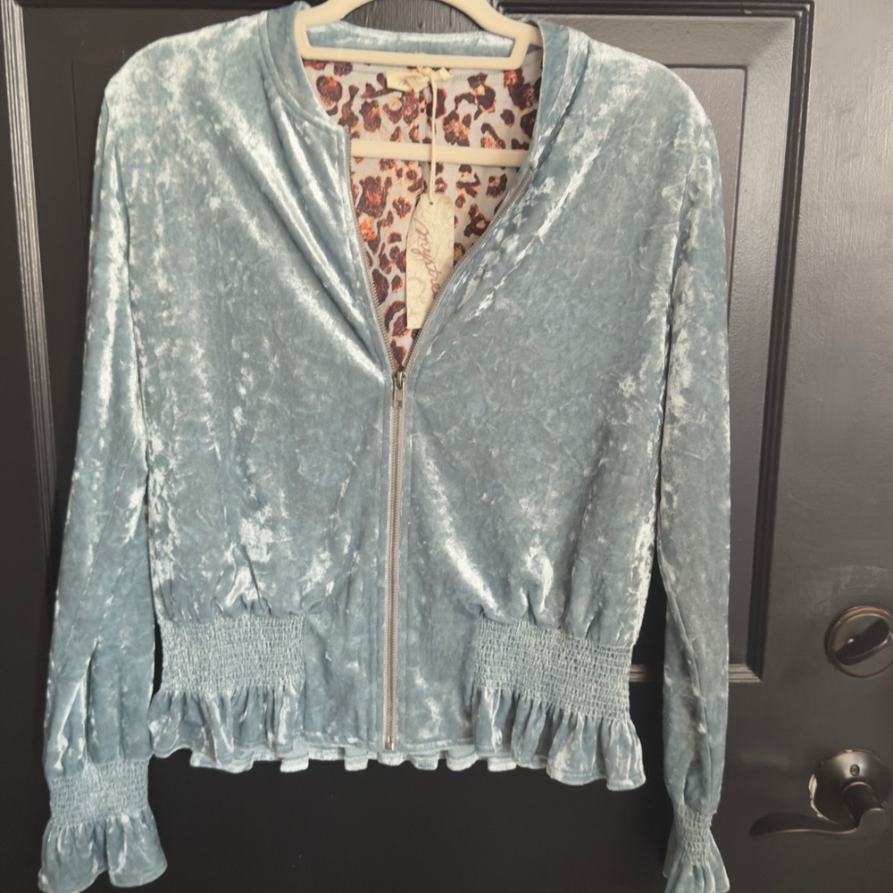 NWT Light Blue Velvet Women's Ruffle Hem Jacket